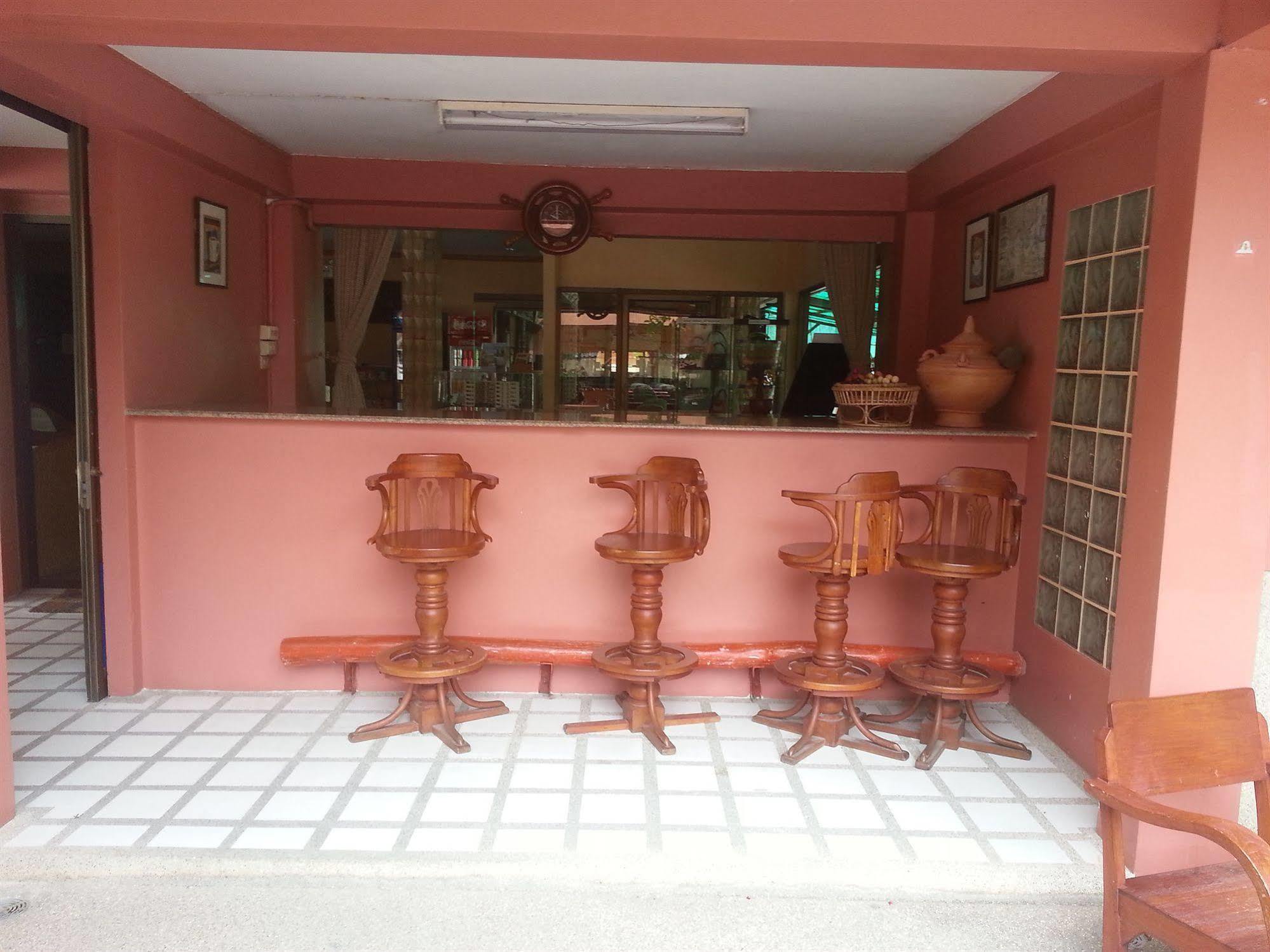 Takiab Beach Resort Hua Hin Bagian luar foto